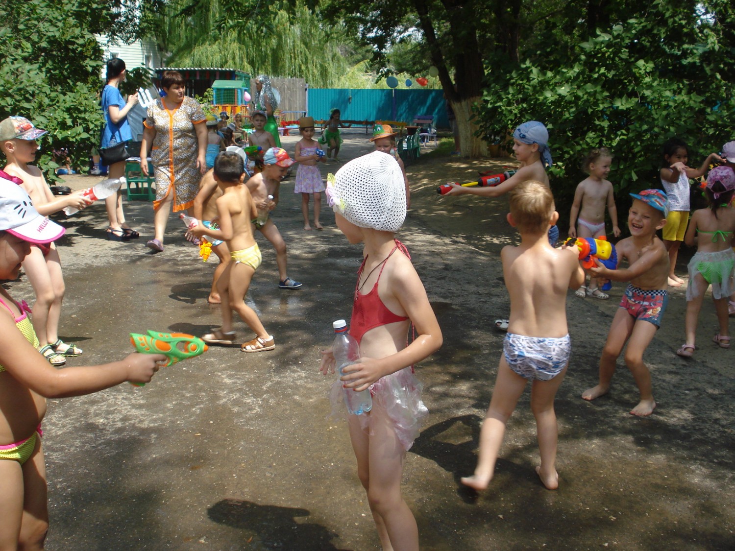 День нептуна в саду